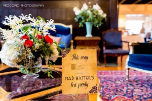 Foyer entry table and sign, Procopio Photography