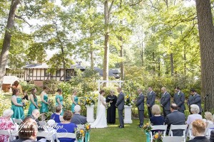 Carriage House garden wedding, Artful Weddings by Sachs Photography