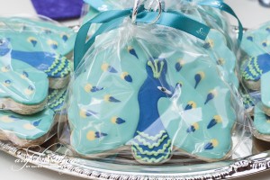 DIY wedding favor peacock Artful Weddings Photography