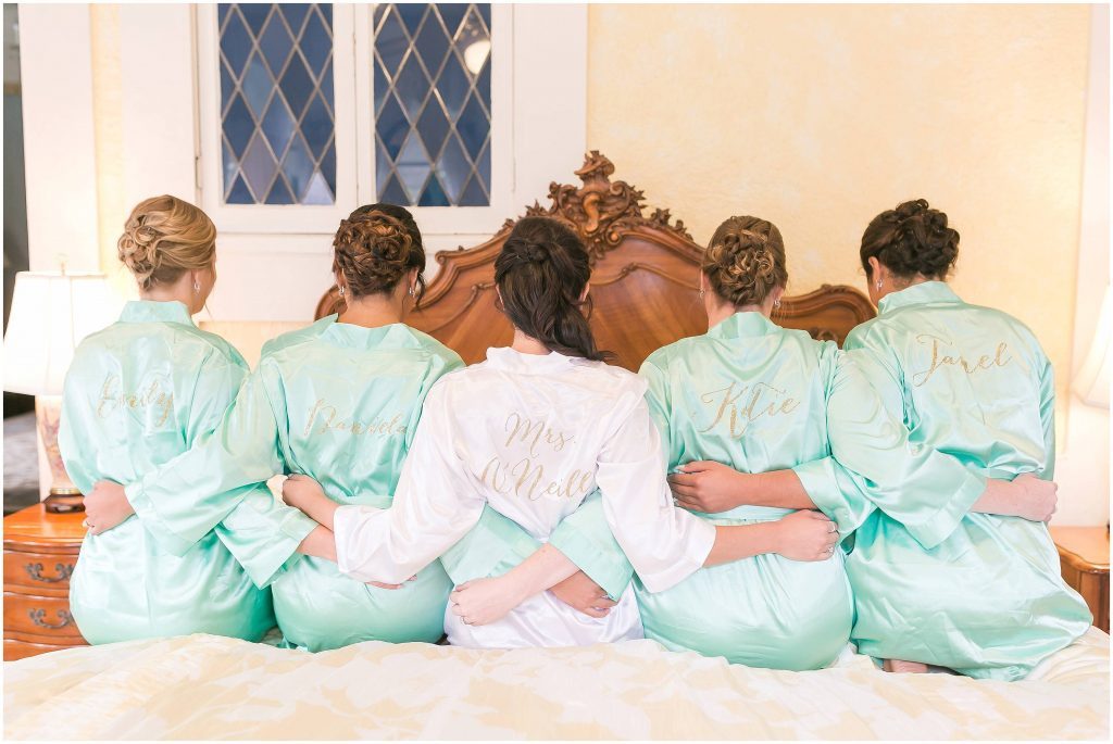 Bridal party | Blue Garden Suite | Gramercy Mansion wedding venue