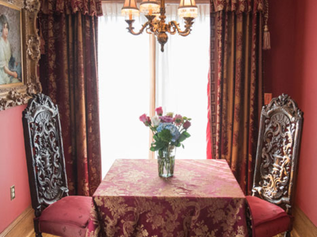 Tudor Room at Gramercy Mansion Bed & Breakfast