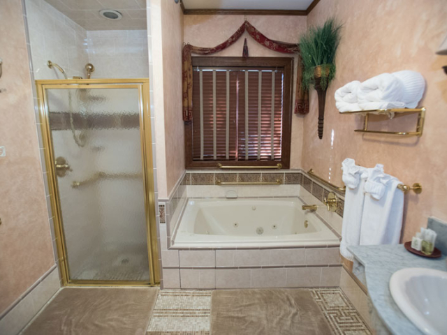 Tudor Room at Gramercy Mansion Bed & Breakfast