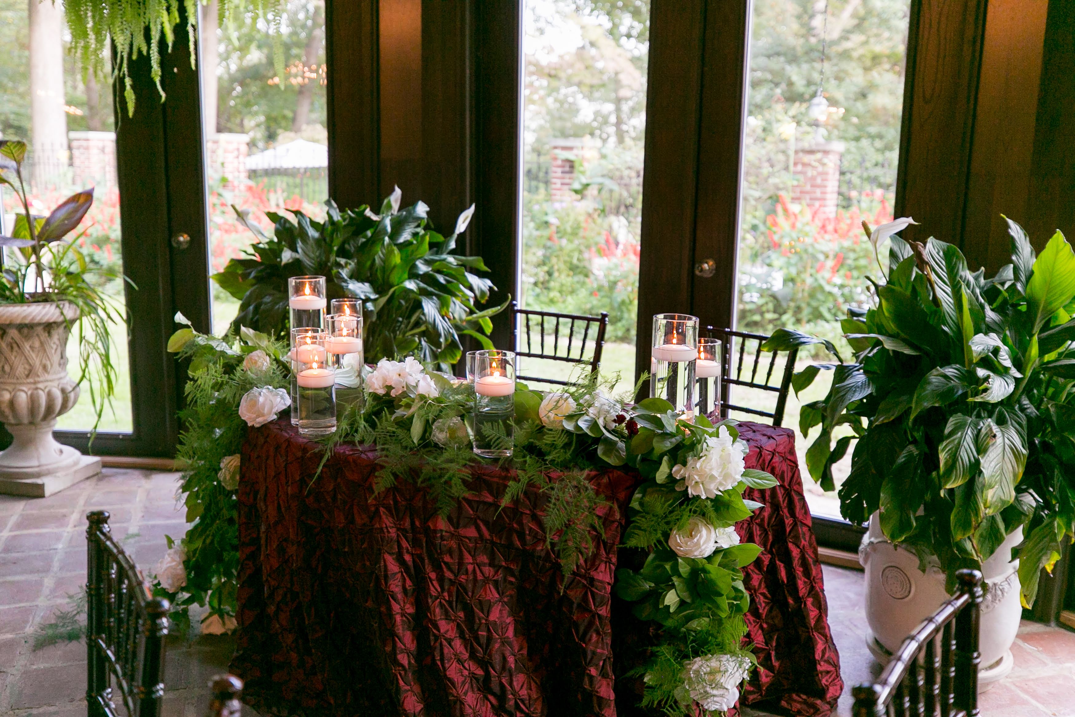 Gramercy Mansion Sweetheart Table