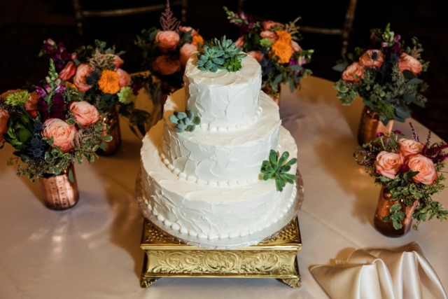 Gramercy Mansion Wedding Cake